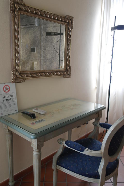 Bed and Breakfast Il Giardino Fiorito Ferrara Zewnętrze zdjęcie